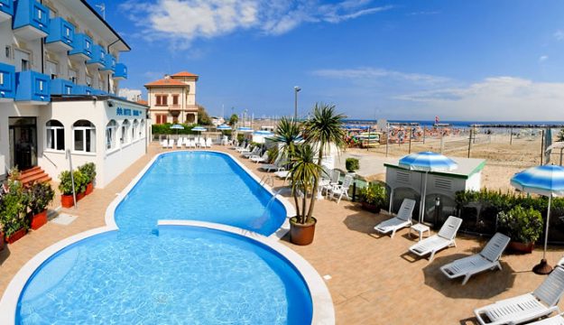 Hotel Diana